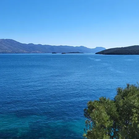 Old Town Sea Front M&m *